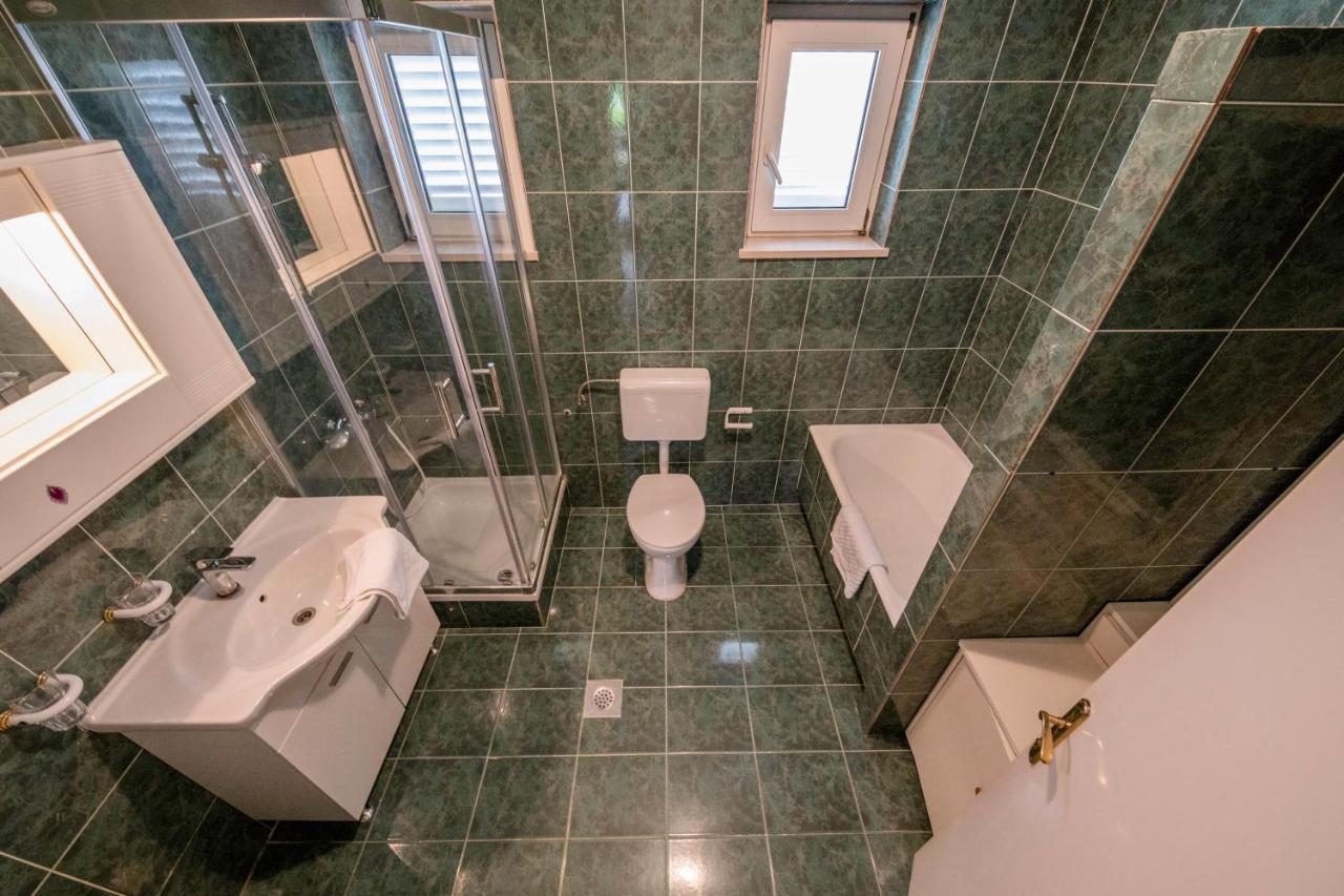 לופאר Apartmani Ana & Milo מראה חיצוני תמונה