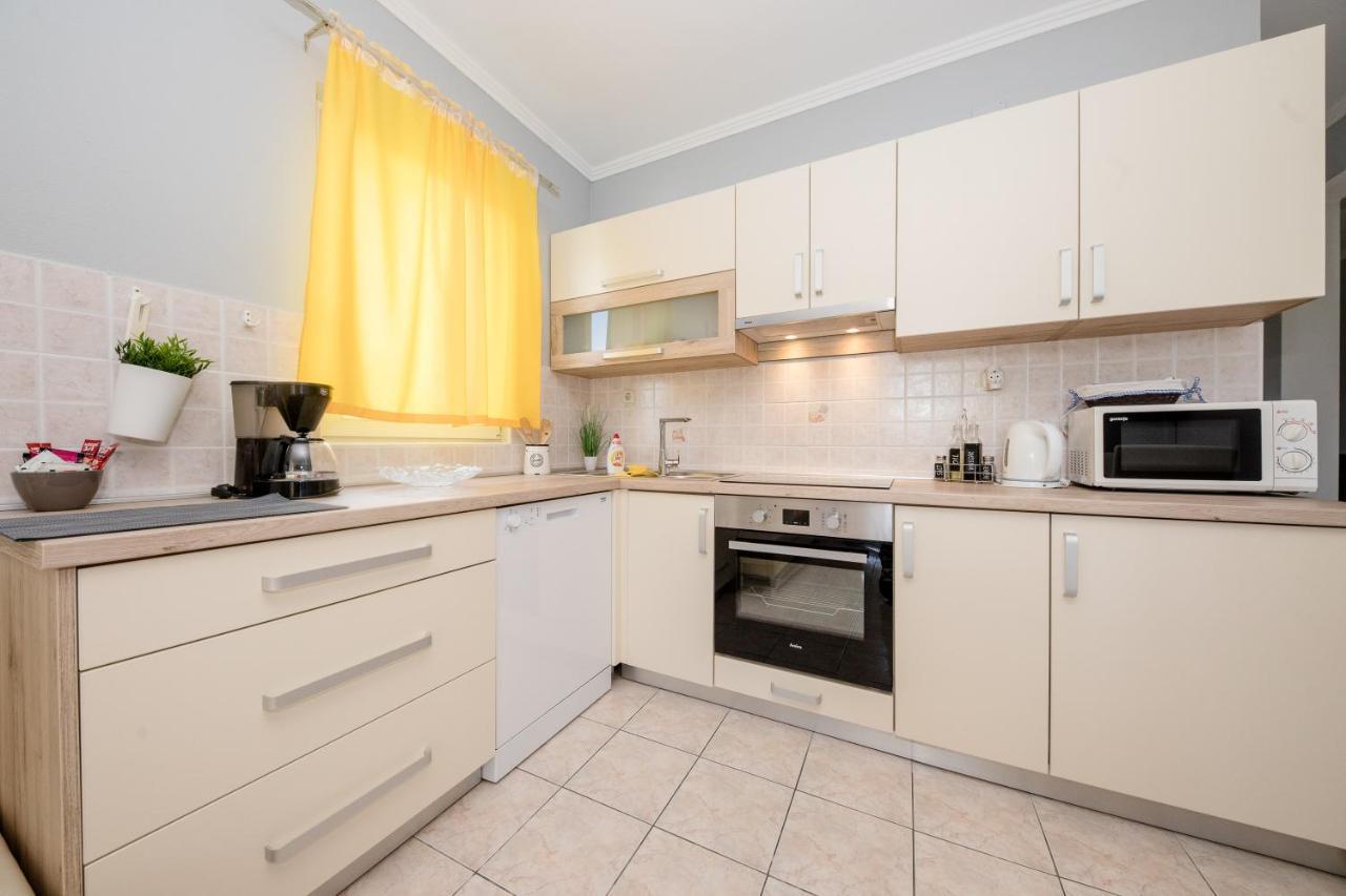 לופאר Apartmani Ana & Milo מראה חיצוני תמונה